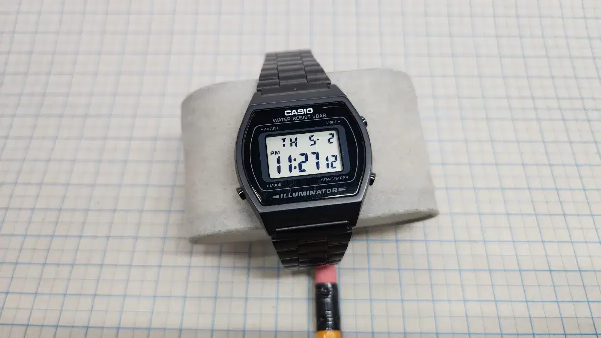 casio b640 black